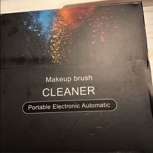 Makeup brush cleaner portable electronic automatic